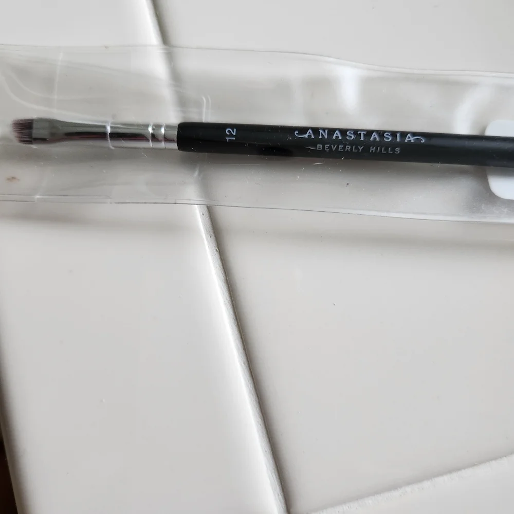Anastasia Beverly Hills Brush 12 Duo Eyebrow Tool Brand New Sealed